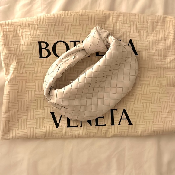 Bottega Veneta White Mini Jodie Intrecciato. Work once. - Picture 1 of 12